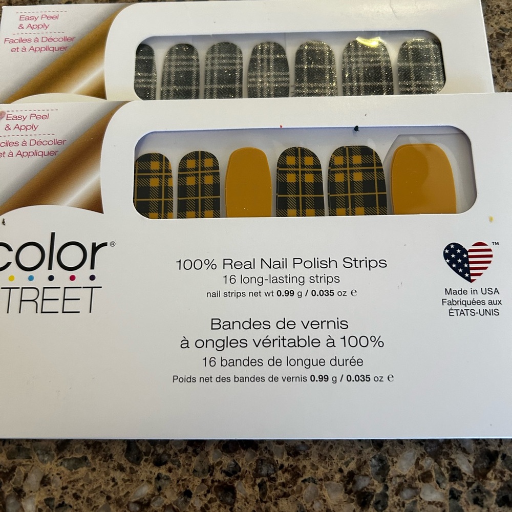 Color Street Nail Polish Strips- Breaking Plaid Plaid Reputation